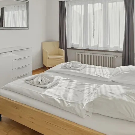 Very 1br Flat With Sunny Balcony - Sky4 شقة