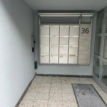Apartment Very 1br Flat With Sunny Balcony - Sky4 Zurich