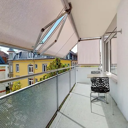 Very 1br Flat With Sunny Balcony - Sky4 Apartment