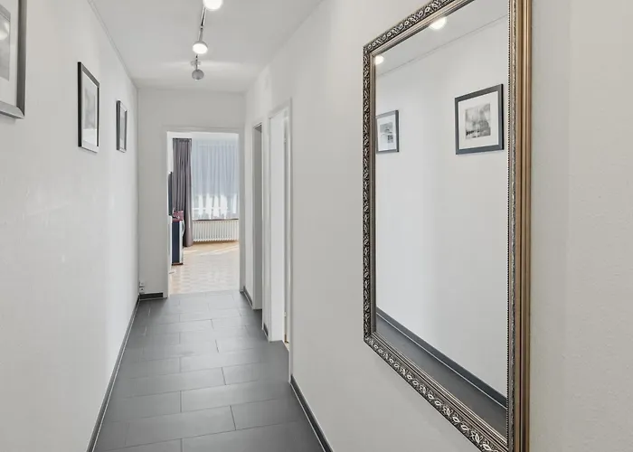 Daire Very 1br Flat With Sunny Balcony - Sky4