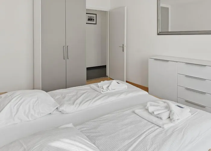 Lägenhet Very 1br Flat With Sunny Balcony - Sky4 Zürich