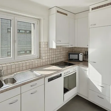 Very 1br Flat With Sunny Balcony - Sky4 شقة زيورخ