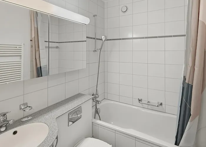 Very 1br Flat With Sunny Balcony - Sky4 Διαμέρισμα *