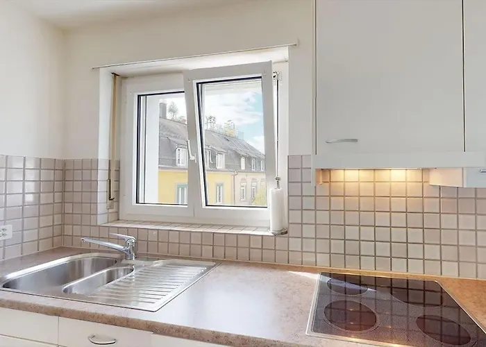 Very 1br Flat With Sunny Balcony - Sky4 Appartement *